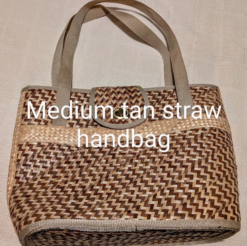 Straw handbag